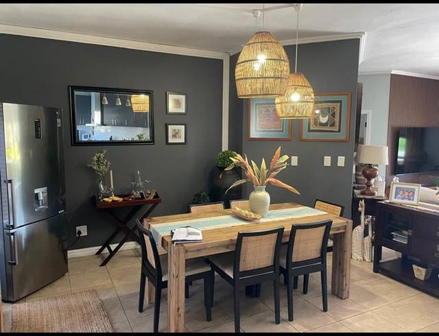 3 BEDROOM APARTMENT FOR SALE IN PALM LAKES ESTATE